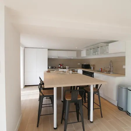 House With 9 Private Near Circuit Vakantiehuis *
