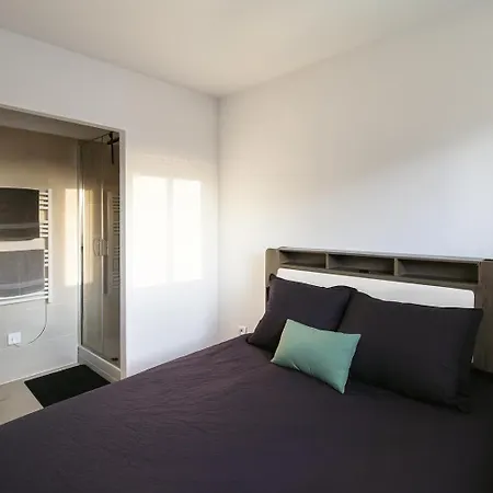 House With 9 Private Near Circuit * Le Mans