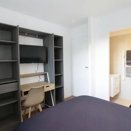 Vakantiehuis House With 9 Private Near Circuit