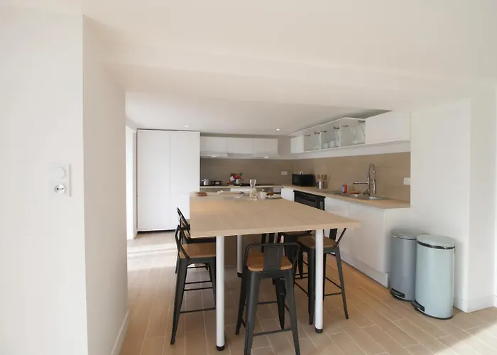 House With 9 Private Near Circuit Casa vacanze *