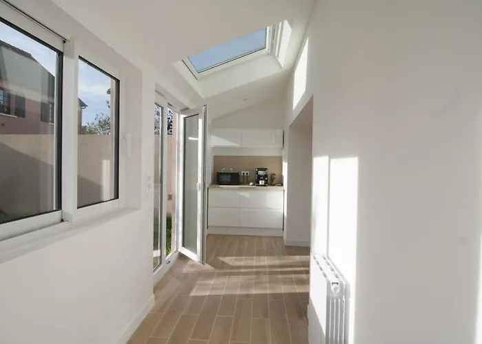 House With 9 Private Near Circuit Dom wakacyjny Le Mans