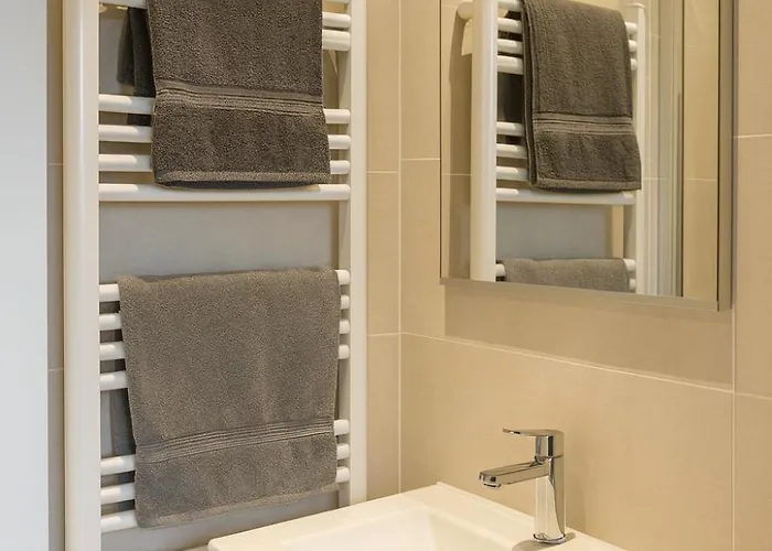 Casa vacanze House With 9 Private Near Circuit Le Mans