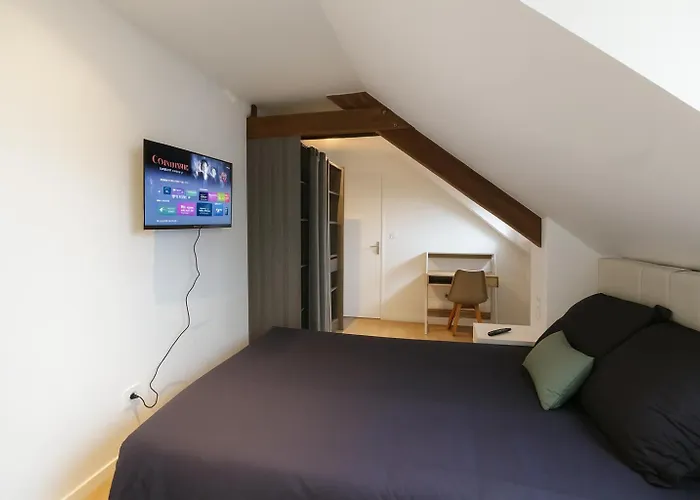 House With 9 Private Near Circuit Dom wakacyjny Le Mans