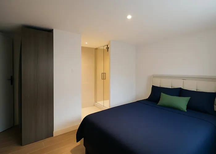 House With 9 Private Near Circuit Le Mans